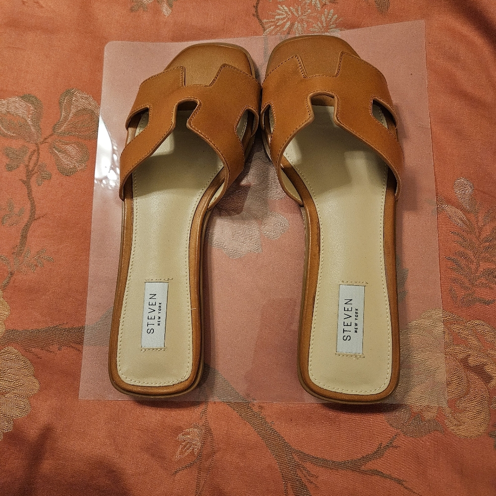 STEVEN New York Eadie Sandal Cognac